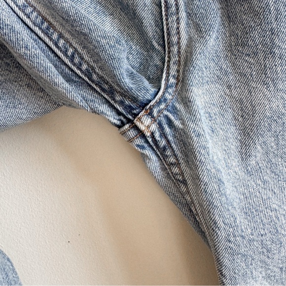 DENIM FORUM • Pin-Up Super High Rise Straight in 7 Yr Picture This Bleu - Picture 5 of 10